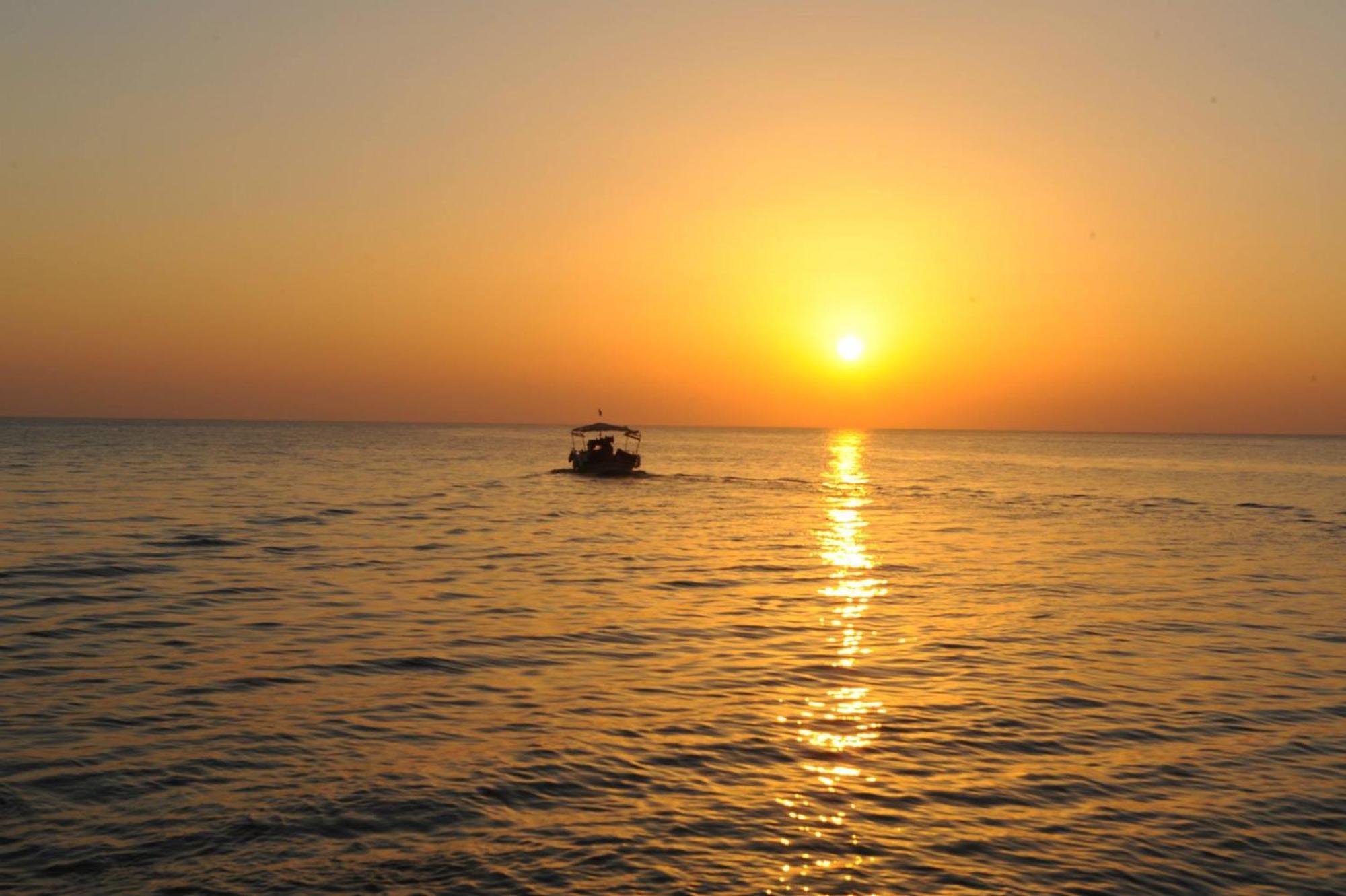 Starlight Luxury Seaside Villa & Suites Имеровигли Экстерьер фото